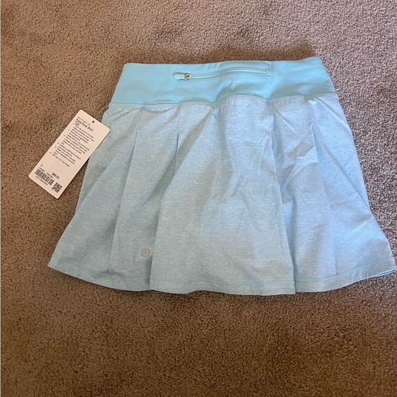 NWT Lululemon Pace Rival Skirt Size 2 Tall - Picture 2 of 4